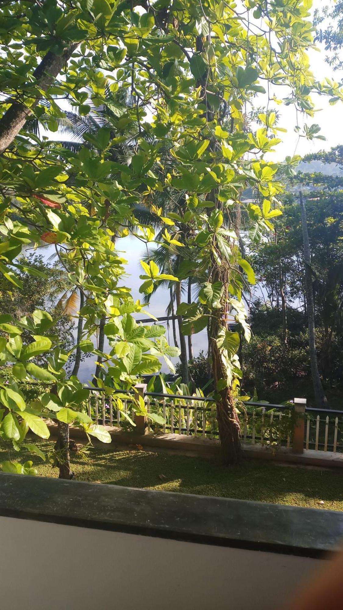 Villa Birdlake Hikkaduwa Exterior photo
